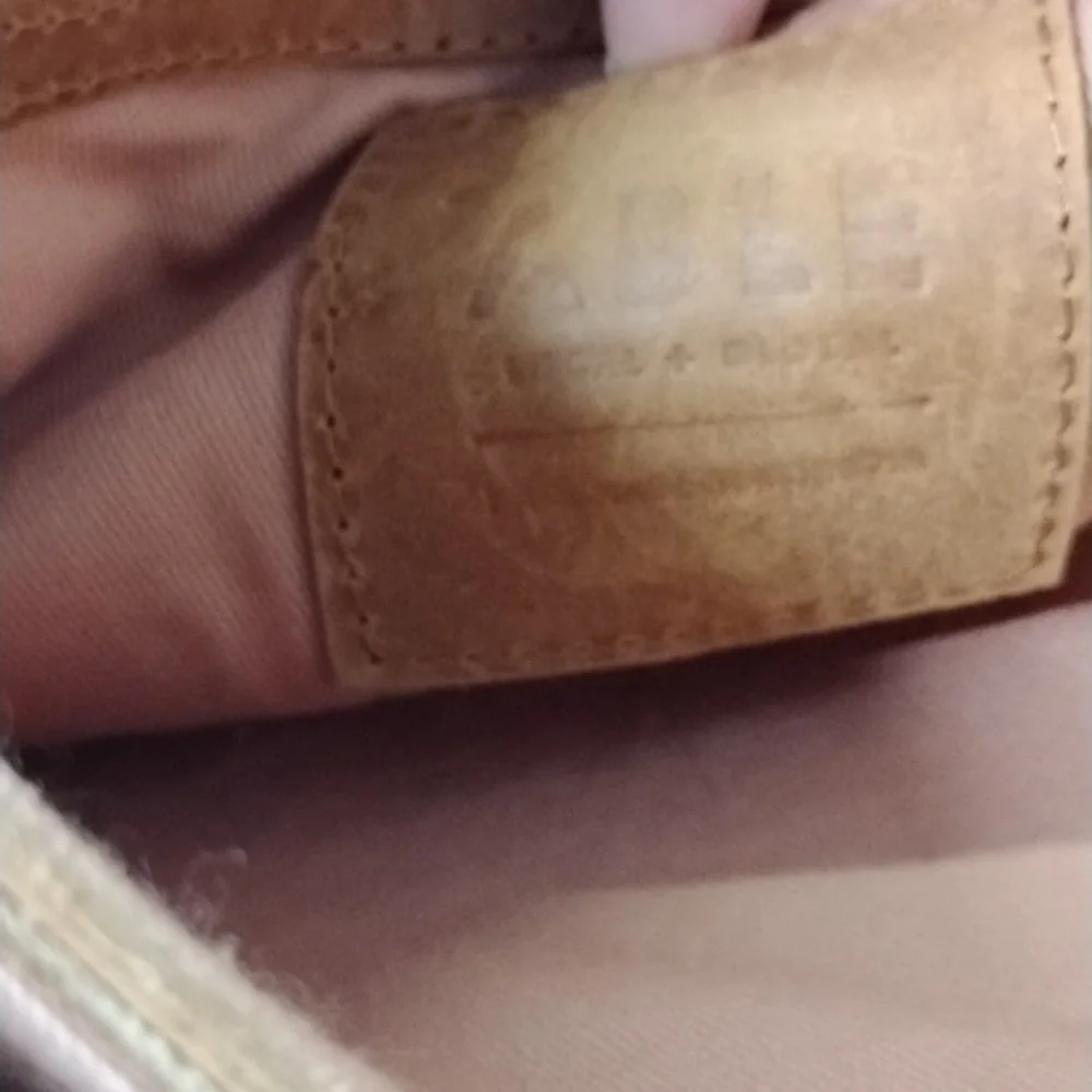 Able Tan Leather Shoulder Bag - Picture 6 of 9